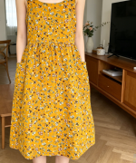 Women's Floral Linen Apron with Large Pocket